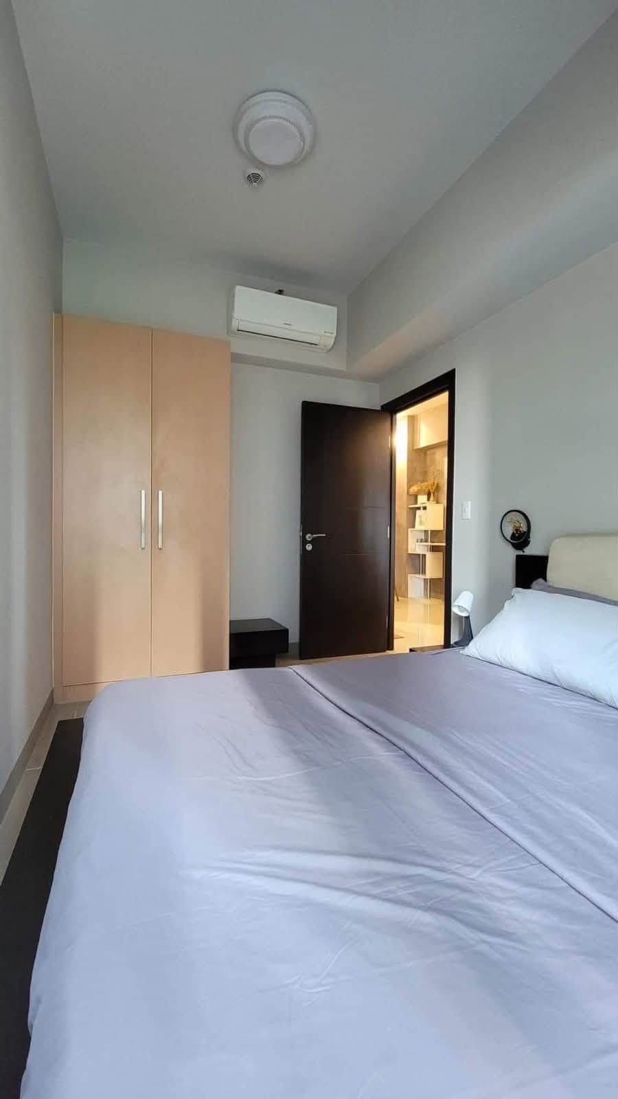 1 Bedroom in Uptown Parksuites Tower 2 BGC Taguig City Condo for Sale Property ID: RT054