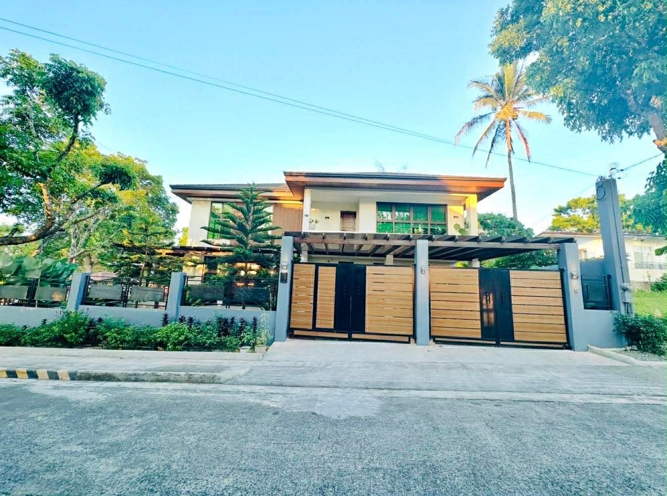 Tagaytay House & Lot
